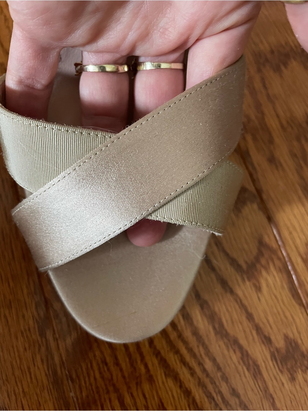 ♠️ Kate Spade ♠️ Elegant Satin Crisscross Heels in Champagne